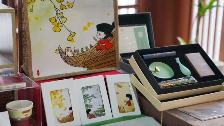 98年小伙修古畫上熱搜，傳承與創(chuàng)新的青春力量，98后青年修復(fù)古畫展現(xiàn)傳承與創(chuàng)新精神