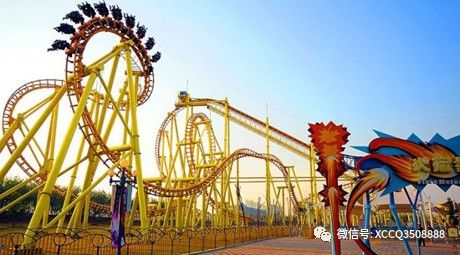 澳門正版免費(fèi)秋季資料大全旅游團(tuán)，警惕背后的法律風(fēng)險與犯罪問題，澳門旅游團(tuán)資料背后的法律風(fēng)險與犯罪問題警惕