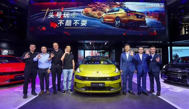 警惕虛假博彩陷阱，遠離非法資本車——關(guān)于新澳門正版免費資本車的探討，關(guān)于虛假博彩陷阱與非法資本車的警示，新澳門正版免費資本車的犯罪問題探討