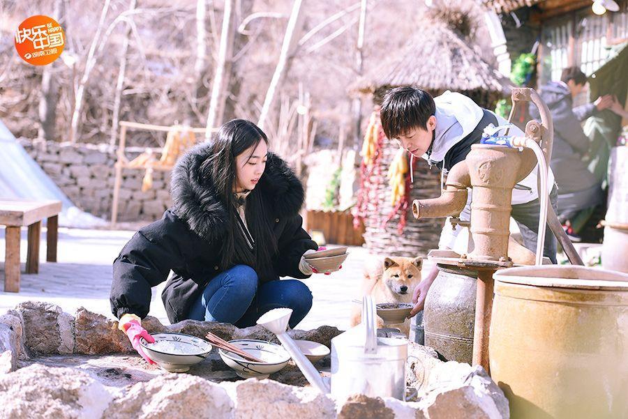 何炅老婆王倩資料簡(jiǎn)介，低調(diào)的幸福，何炅老婆王倩，低調(diào)的幸福簡(jiǎn)介