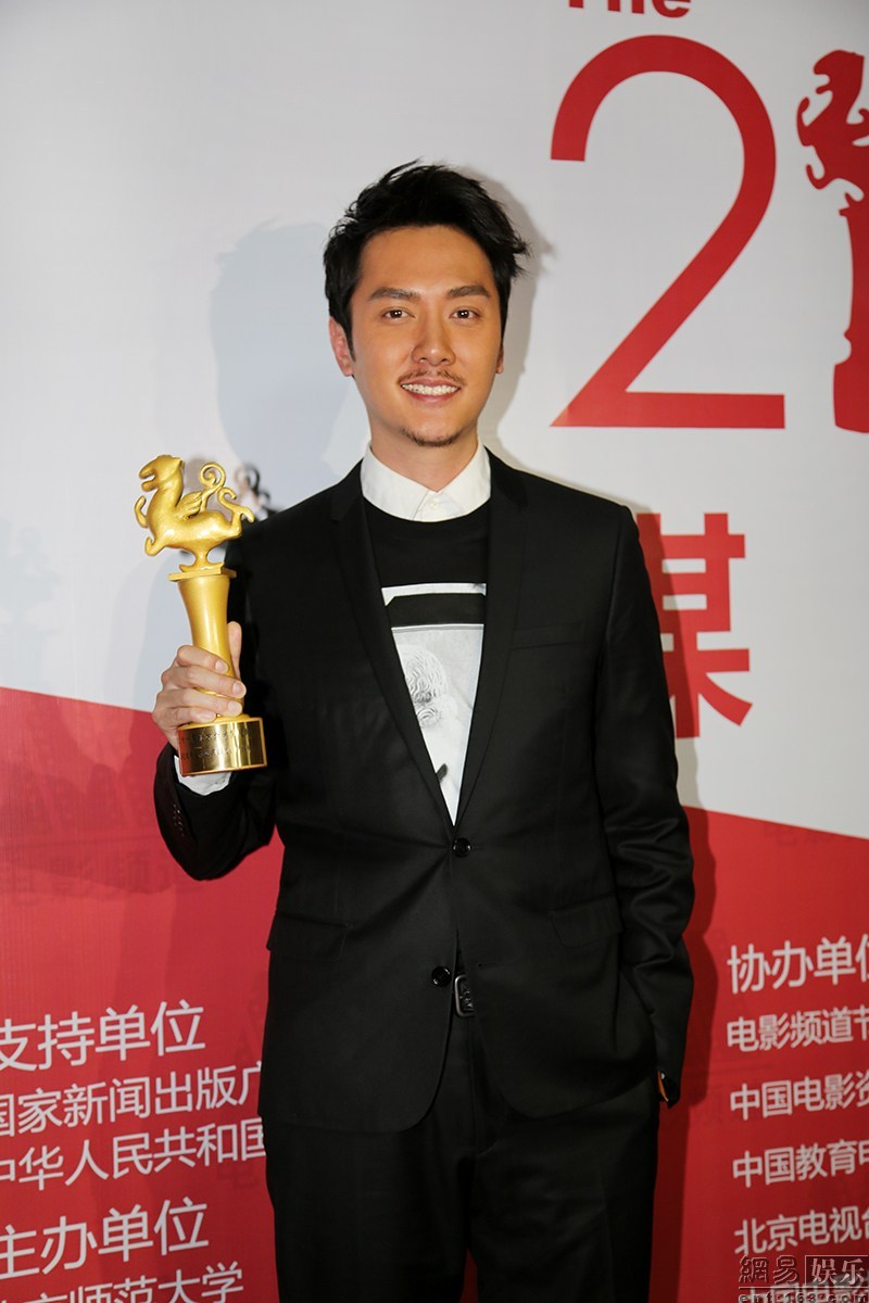 馮紹峰個人資料，一位備受矚目的男演員，馮紹峰，備受矚目的男演員的個人資料