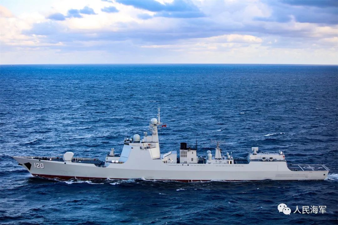 四川艦來了熱，一場科技與激情的碰撞，科技與激情的碰撞，四川艦時代來臨！