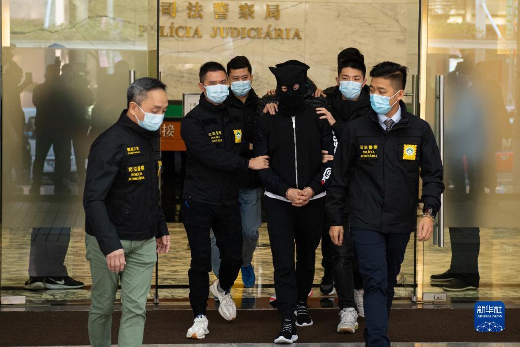 關于澳門彩票的犯罪問題探討，揭示背后的風險與挑戰(zhàn)，澳門彩票犯罪問題探討，風險與挑戰(zhàn)揭秘