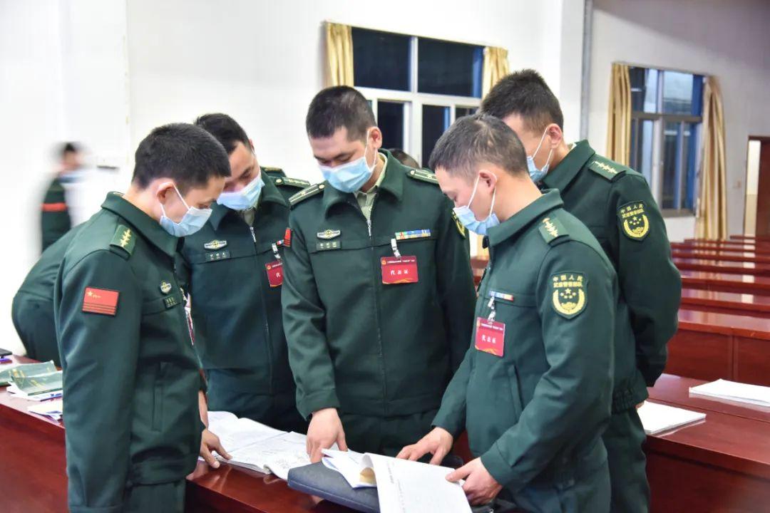 軍事訓(xùn)練器材列表，種類、功能與應(yīng)用，軍事訓(xùn)練器材詳解，種類、功能及應(yīng)用列表