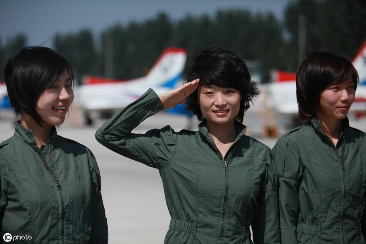殲-15摔機(jī)四架原因深度解析，殲-15四架摔機(jī)原因深度探究