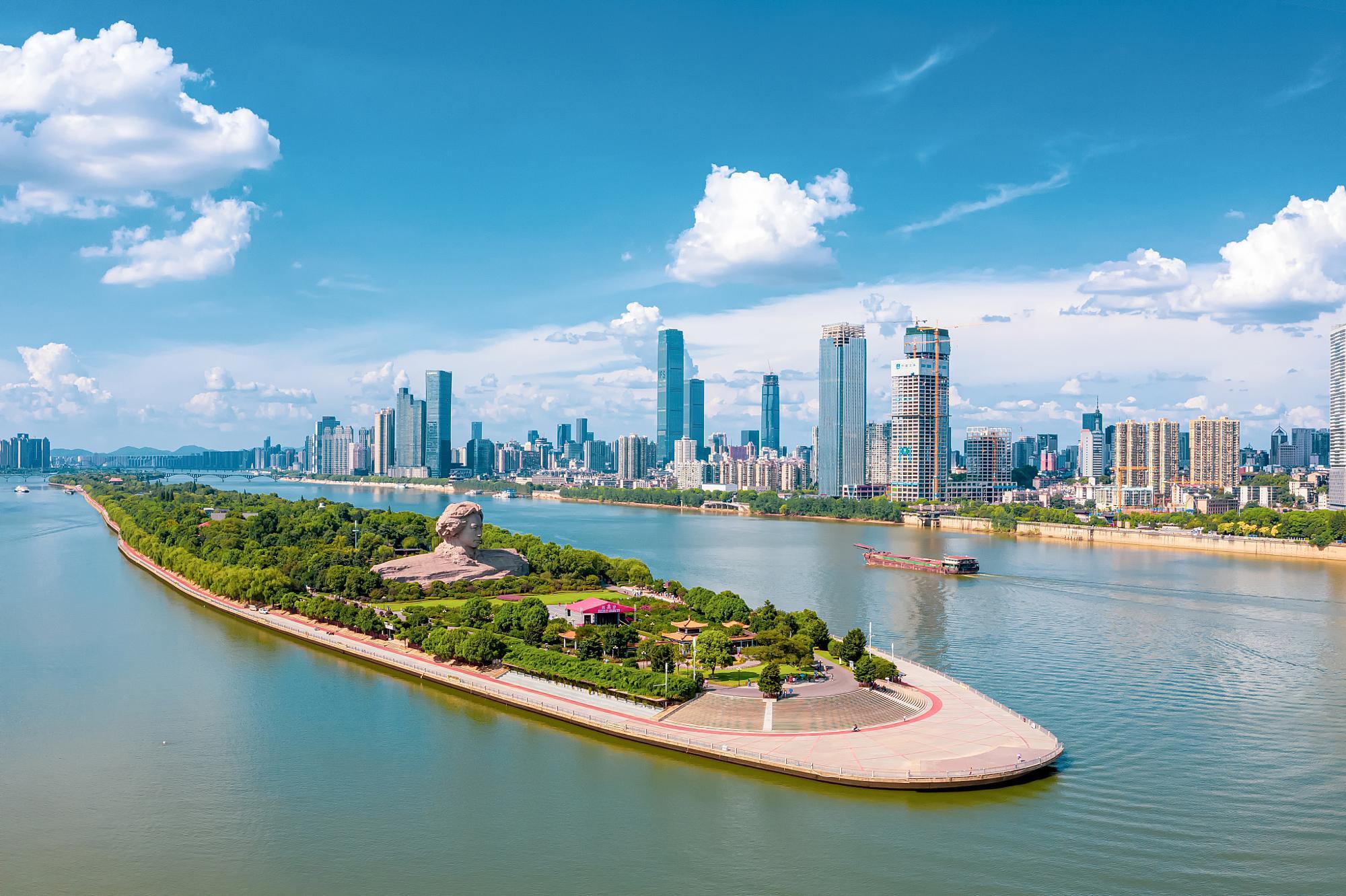 湖南長(zhǎng)沙的旅游景點(diǎn)，深度探索星城的魅力，深度探索湖南長(zhǎng)沙星城魅力，必游景點(diǎn)全攻略