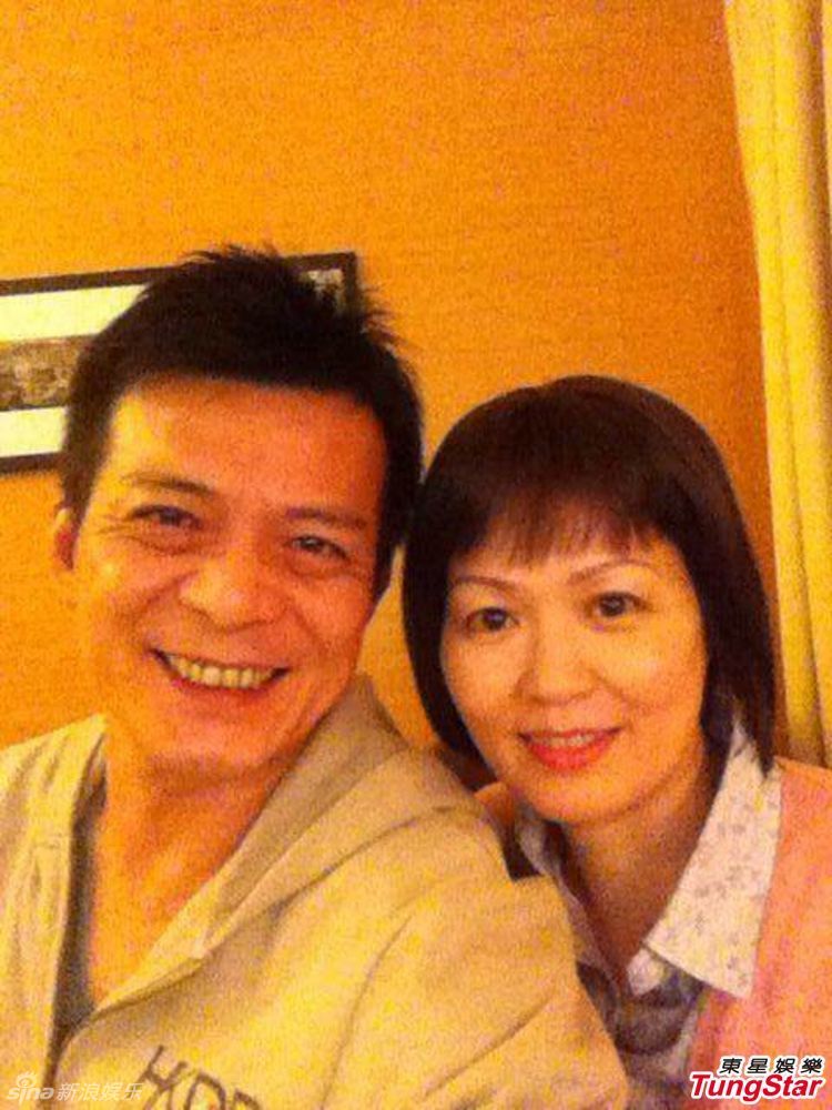 揭秘黃日華老婆的家族背景，祖宗是誰？，黃日華老婆家族背景揭秘，祖宗身世探秘
