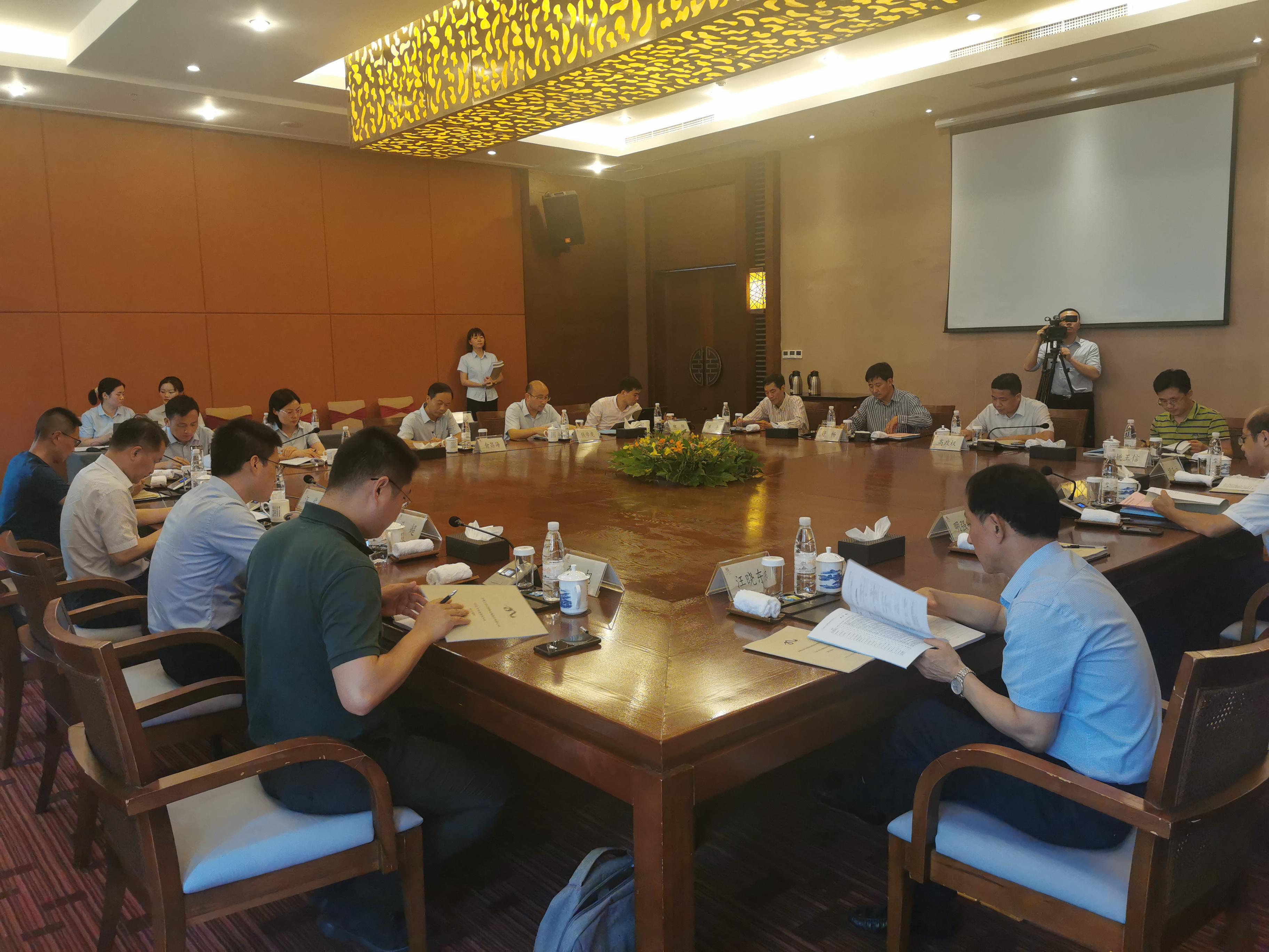 舒暢個(gè)人資料及家世背景探究，舒暢個(gè)人背景及家世深度探究
