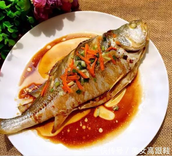 黃花魚的美味烹飪之道，探索多種做法，盡顯魚鮮之韻，黃花魚烹飪百味攻略，探索多種做法，盡顯鮮美韻味