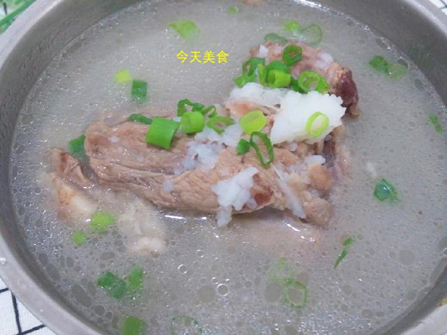 燉排骨湯