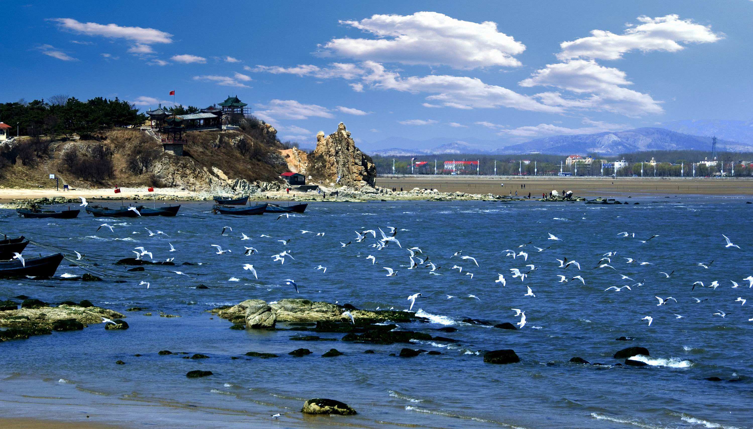 北戴河圖片，美麗的海濱風光與獨特的自然景觀，北戴河美景，海濱風光與獨特自然景觀的圖片展示