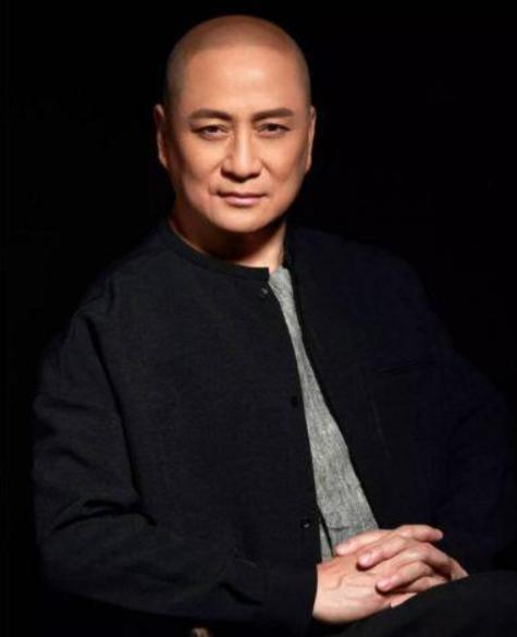 湯鎮(zhèn)業(yè)演員，演藝界的璀璨之星，湯鎮(zhèn)業(yè)，演藝界的耀眼之星