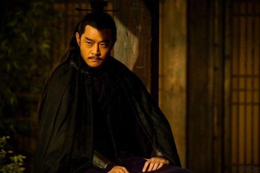 軍事論文中的歇后語，一種獨(dú)特的語言現(xiàn)象研究，軍事論文中的歇后語研究，一種獨(dú)特的語言現(xiàn)象探討