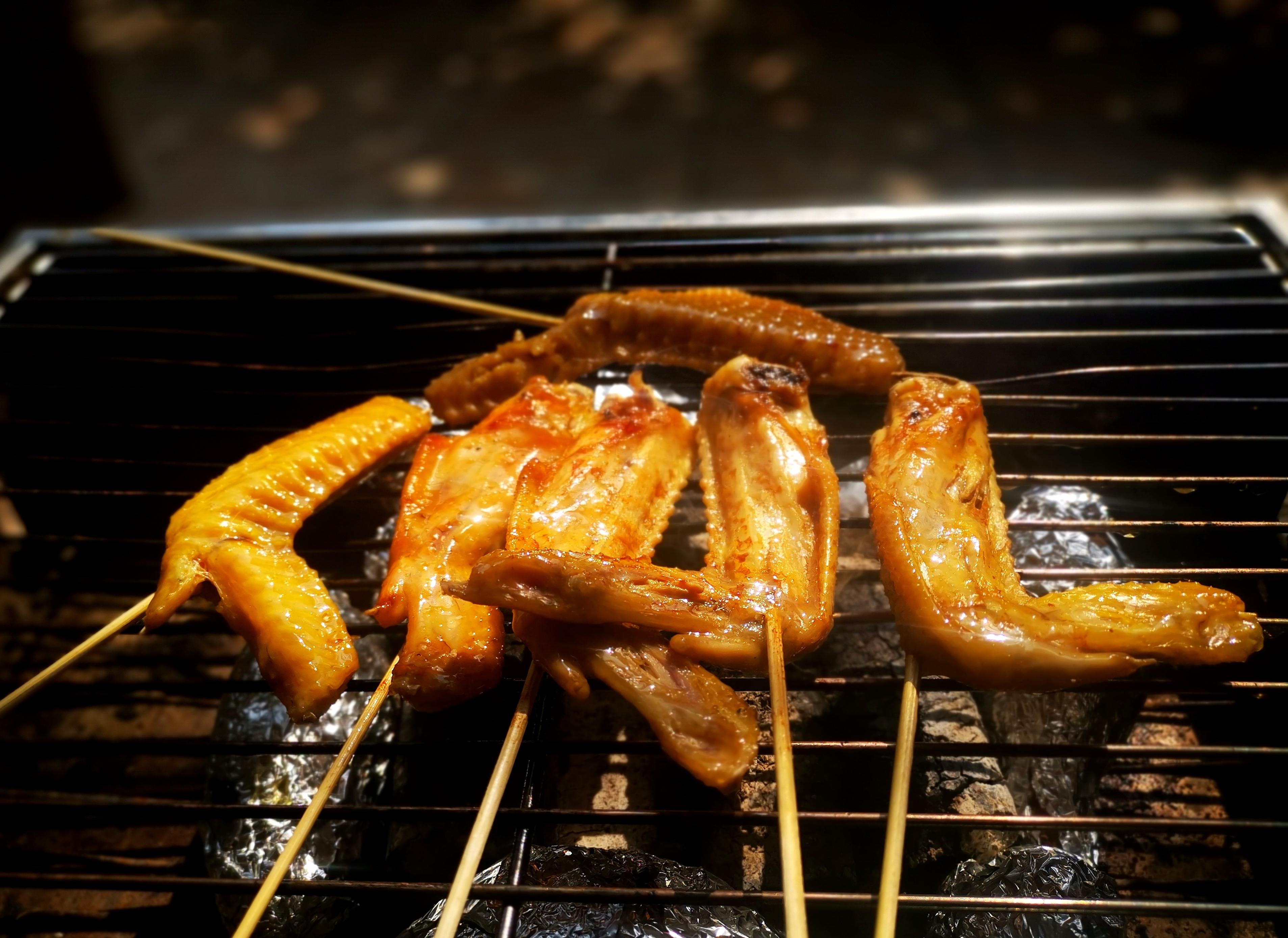 烤雞翅的腌制方法與配料詳解，烤雞翅腌制秘訣與配料全攻略