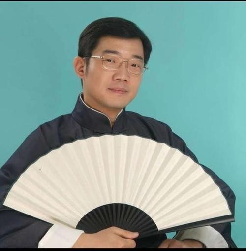 相聲演員大兵的離世，緬懷與回顧，相聲演員大兵離世，緬懷其藝術(shù)人生