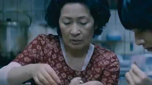 韓國高分電影母親，情感深沉的親情贊歌，韓國高分電影母親，深沉的親情贊歌，感人至深的家庭情感故事
