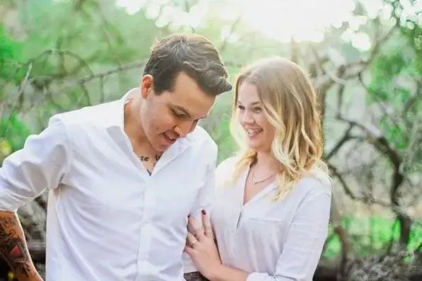 查八字看婚姻狀況，解讀中國傳統命理學中的婚姻觀念，中國傳統命理學解讀，查八字洞悉婚姻狀況與觀念