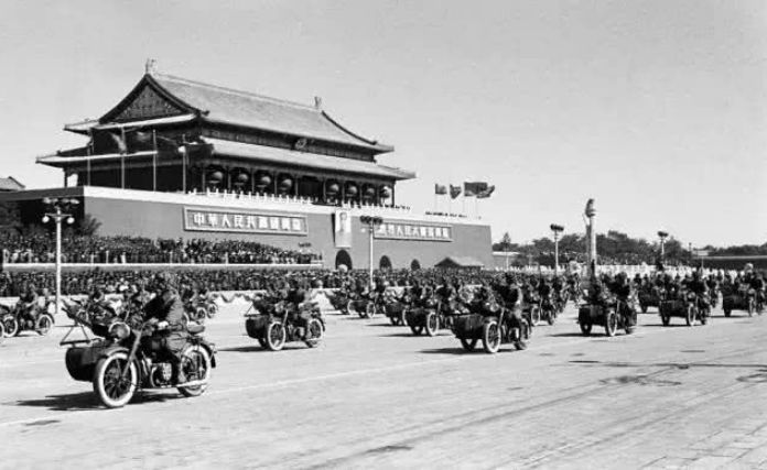 國慶70周年大閱兵完整回顧，榮耀時刻，銘記歷史，國慶70周年大閱兵回顧，榮耀時刻，歷史永銘