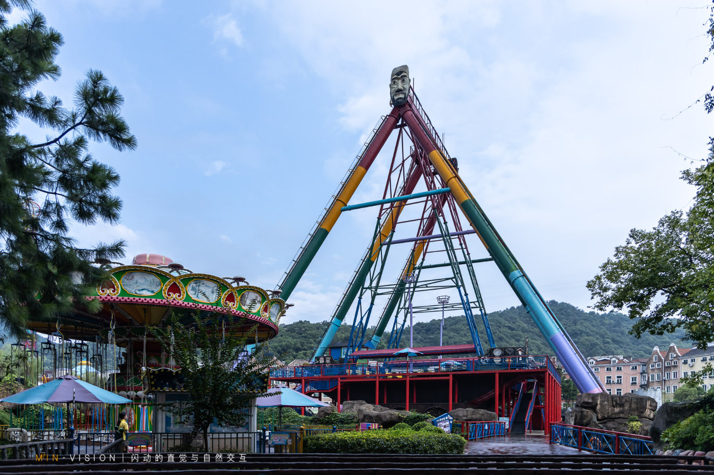 杭州樂園，游樂項(xiàng)目的魅力與圖片展示，杭州樂園，游樂項(xiàng)目的魅力與精彩瞬間圖片展示