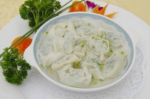如何調(diào)制美味的餛飩餡，餛飩美味秘訣，調(diào)制餛飩餡的訣竅