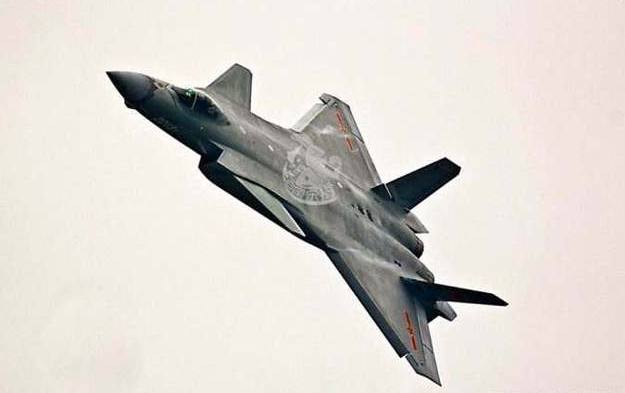 中國最厲害的戰(zhàn)斗機——翱翔天際的空中霸主，中國頂尖戰(zhàn)斗機，翱翔天際的空中霸主