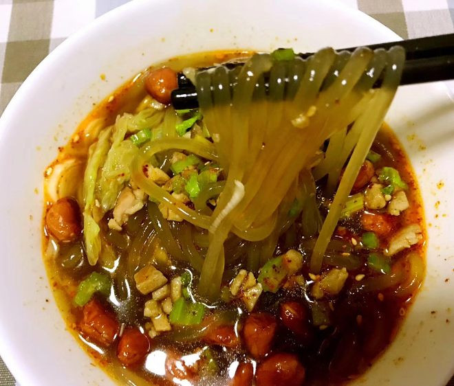 最正宗的酸辣粉做法，最正宗酸辣粉制作教程
