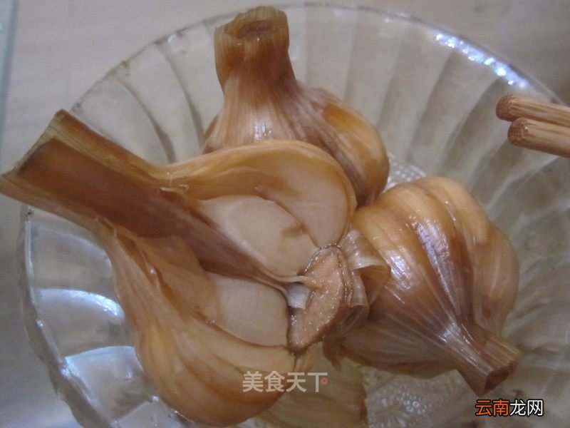 糖醋蒜的腌制方法，傳統(tǒng)工藝與現代技巧的結合，糖醋蒜的腌制，傳統(tǒng)工藝與現代技巧融合之道