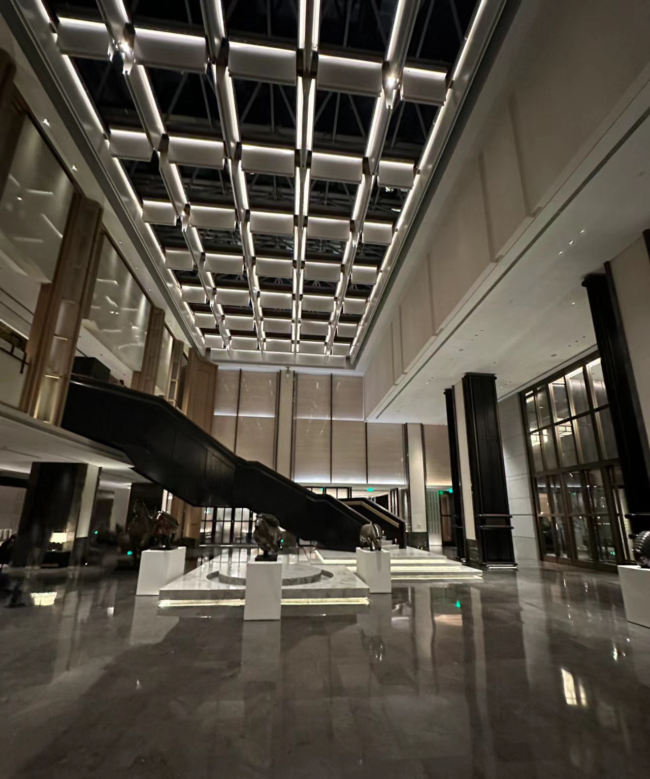 北京華僑大廈睿世酒店，文化與現(xiàn)代的完美融合，北京華僑大廈睿世酒店，文化與現(xiàn)代的和諧融合之典范