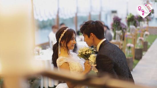 我們結(jié)婚了，愛(ài)的綻放與未來(lái)的共筑，愛(ài)的綻放與未來(lái)共筑，我們的婚姻之旅