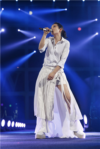 劉若英巴黎演唱會(huì)，音樂跨越國界的魅力之夜，劉若英巴黎演唱會(huì)，音樂跨越國界的魅力之夜