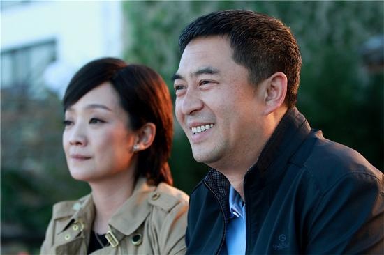 張嘉譯的婚姻歷程，探究他的婚姻與妻子數(shù)量，張嘉譯婚姻歷程揭秘，婚姻與妻子數(shù)量的探究