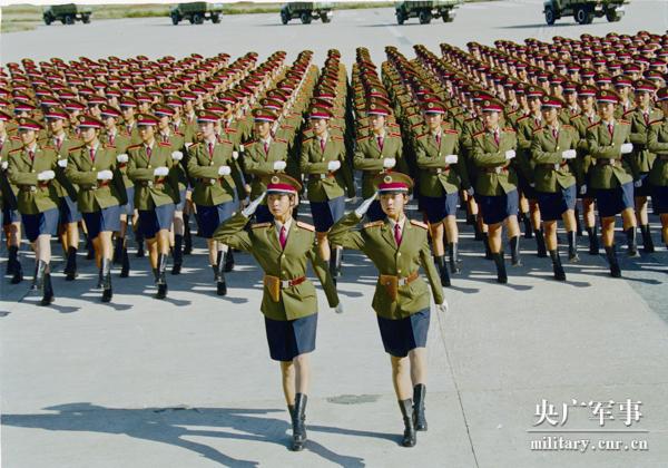 盛世華章，回顧1999年國慶節(jié)大閱兵，盛世華章，回顧1999年國慶閱兵盛典