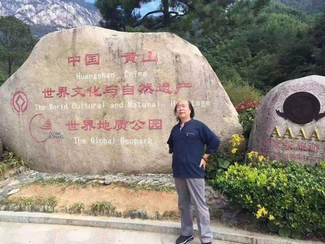 跨越時(shí)代的足跡，與十九共舞，跨越時(shí)代共舞十九載，時(shí)代足跡的印記