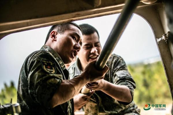 中國陸軍的新銳力量，71集團(tuán)軍的榮耀與擔(dān)當(dāng)，中國陸軍新銳力量，71集團(tuán)軍的榮耀擔(dān)當(dāng)之路