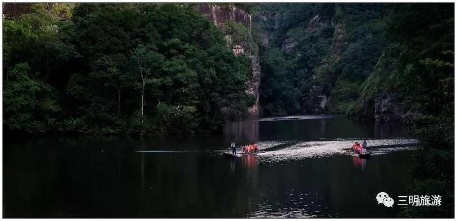 探索九龍?zhí)讹L(fēng)景區(qū)，自然之美與人文之韻的交融，九龍?zhí)讹L(fēng)景區(qū)，自然與人文的和諧交融之美