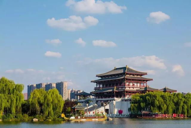 大唐芙蓉園免費(fèi)開放時(shí)間及相關(guān)信息詳解，大唐芙蓉園免費(fèi)開放時(shí)間及信息詳解