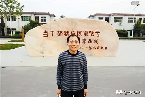 七十周年閱兵觀后感，七十周年閱兵震撼心靈，國之榮光，軍民同心