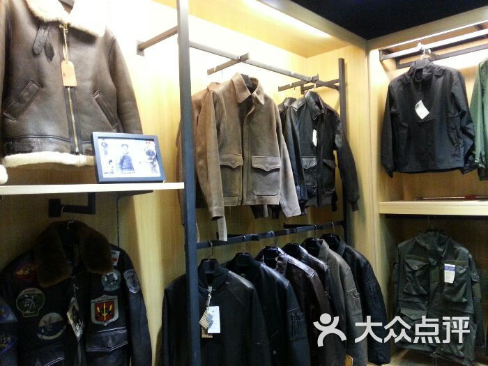 鐵血君品行濟南店，傳統(tǒng)與現(xiàn)代交融的典范，鐵血君品行濟南店，傳統(tǒng)與現(xiàn)代交融的典范之處