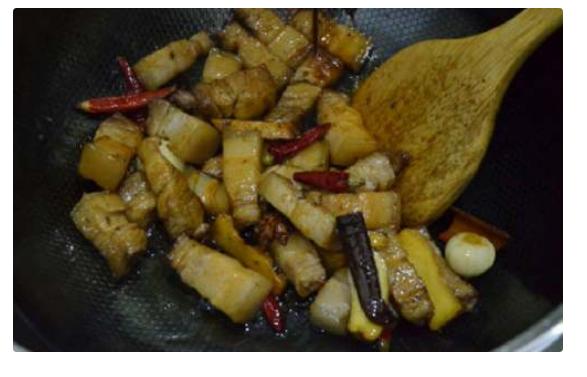 紅燒肉怎么做好吃——一道家常美食的烹飪指南，家常美味！紅燒肉烹飪指南教你做出美味佳肴