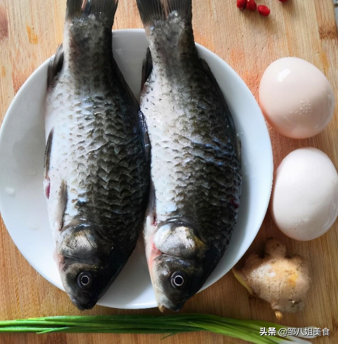 鯽魚湯的美味制作步驟，鯽魚湯美味制作攻略