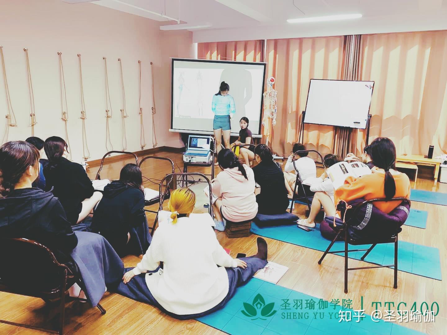 合肥瑜伽教練培訓(xùn)學(xué)校哪家最好？深度解析與推薦，合肥瑜伽教練培訓(xùn)學(xué)校深度解析與推薦，哪所最佳？