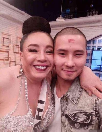 我在人生的黃金時期尋找另一半——一位25歲單身女人的征婚故事，一位25歲單身女人的黃金時期征婚之旅