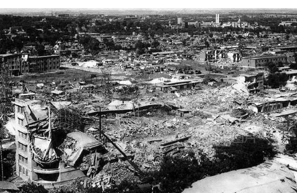 唐山大地震，災(zāi)難中的堅韌與重生，唐山大地震，災(zāi)難中的堅韌與重生之路