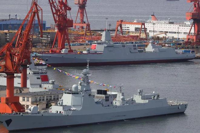 關(guān)于052D型驅(qū)逐艦造價的深度解析，深度解析，052D型驅(qū)逐艦的造價揭秘