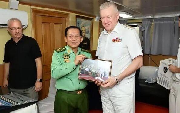 實彈軍演2024年最新消息，全球軍事動態(tài)與戰(zhàn)略調整深度解析，全球軍事動態(tài)深度解析，實彈軍演最新消息與戰(zhàn)略調整展望（2024年）