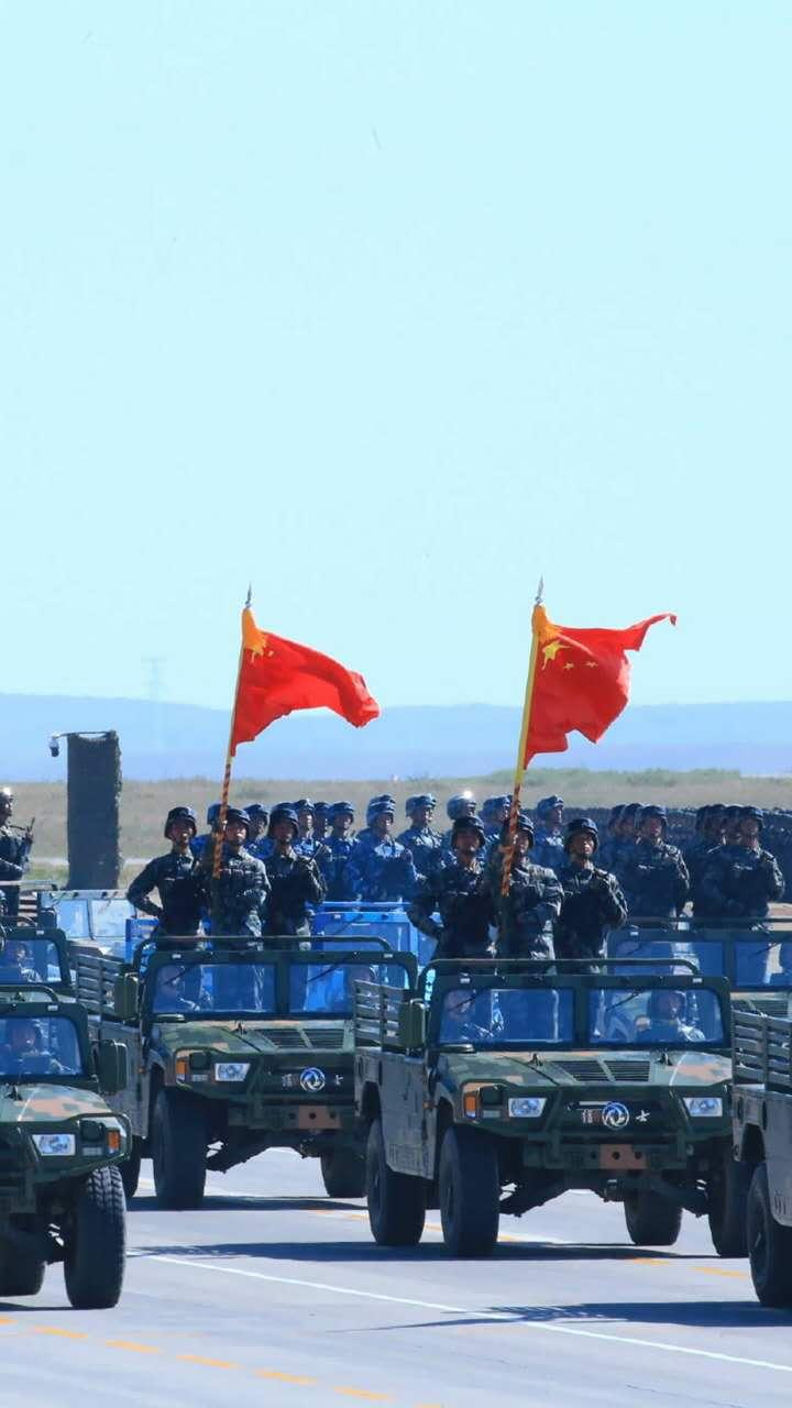 臺媒評朱日和閱兵視頻，展現(xiàn)解放軍精銳力量與現(xiàn)代化步伐，臺媒解析朱日和閱兵視頻，解放軍精銳力量與現(xiàn)代化步伐展示