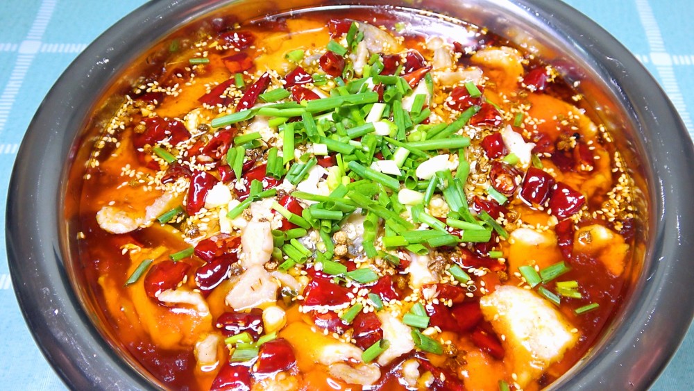 如何烹飪美味鮮嫩的水煮魚，烹飪指南，鮮嫩水煮魚制作秘籍