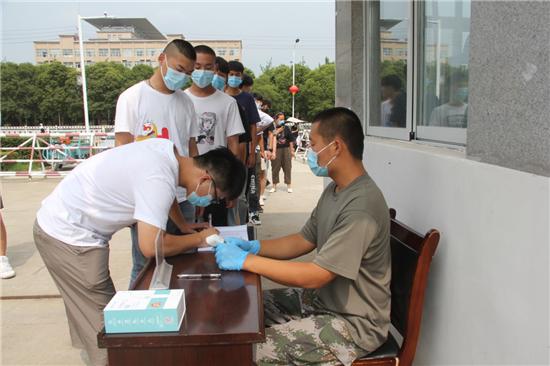 大學(xué)生征兵眼睛視力要求，解析與探討，大學(xué)生征兵眼睛視力要求詳解及探討