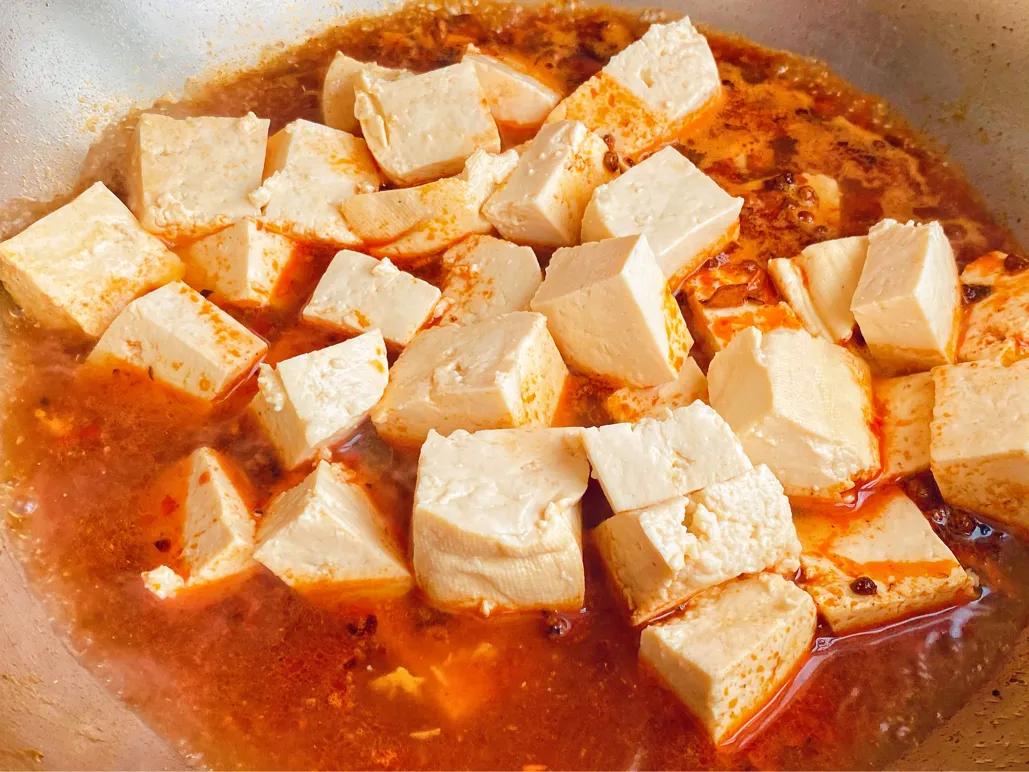 麻辣豆腐的獨(dú)特魅力與制作方法，麻辣豆腐的魅力與制作秘籍