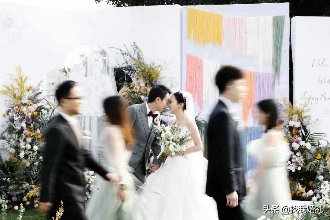 婚宴酒店怎么定，一場(chǎng)完美婚禮的關(guān)鍵決策，婚宴酒店的選擇策略，打造完美婚禮的關(guān)鍵決策
